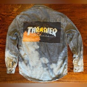Thrasher Magazine Graphic Bleach Splatter Denim Chambray Button Up Size Small
